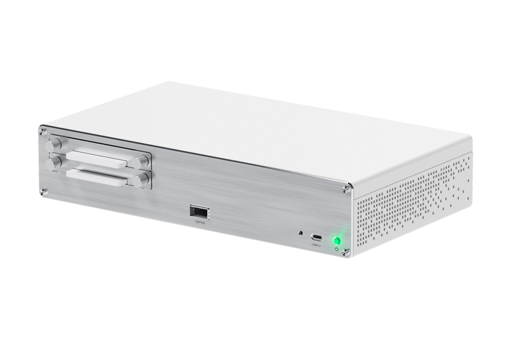 AVW-2000 Jetson Thor AI Vision Workstation